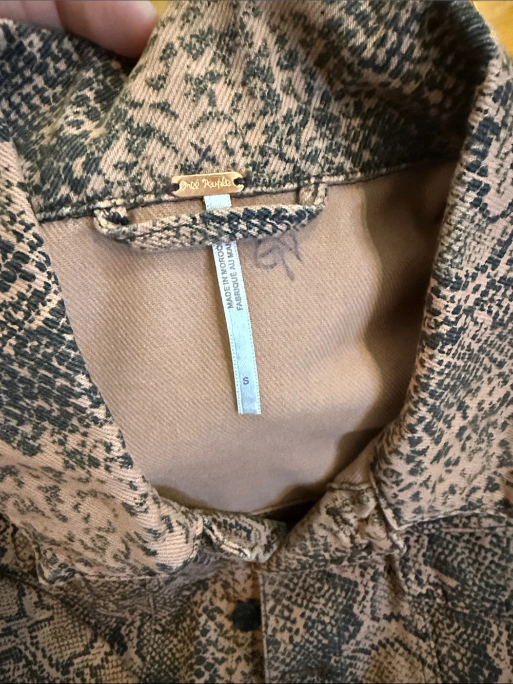 Free People jacket is a brown and black snake-printed denim jacket Size S - Picture 8 of 13